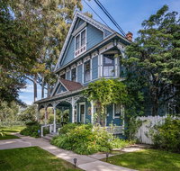 Kaleidoscope Inn  Gardens - Accommodation Rooms