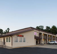 Knights Inn Grenada - Accommodation Rooms