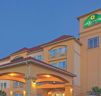 La Quinta by Wyndham Columbus TX - Accommodation Rooms