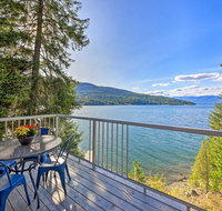 Lake Pend Oreille Home with Dock and Paddle Boards - Accommodation Rooms