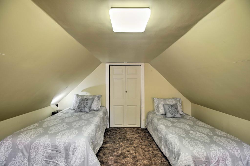 Lake Placid Home With Fire Pit - 1 Mi To Mirror Lake! - thumb 0