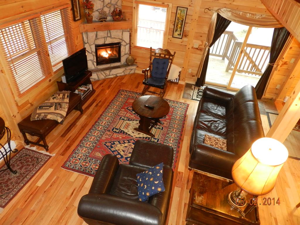 Lake Placid Log House - thumb 0