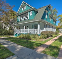 Large Lake Geneva Home with a Prime Dwtn Location - Accommodation Rooms