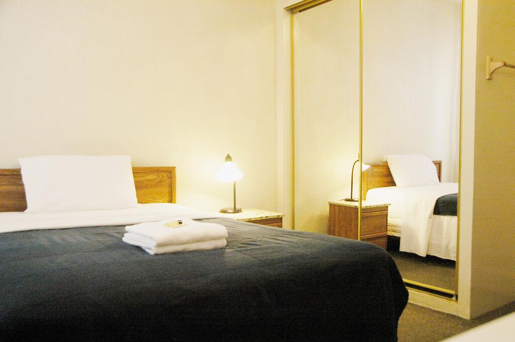 Little Tokyo Hotel - thumb 2