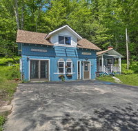 Livingston Manor Home with Pool Near Fishing - Accommodation Rooms