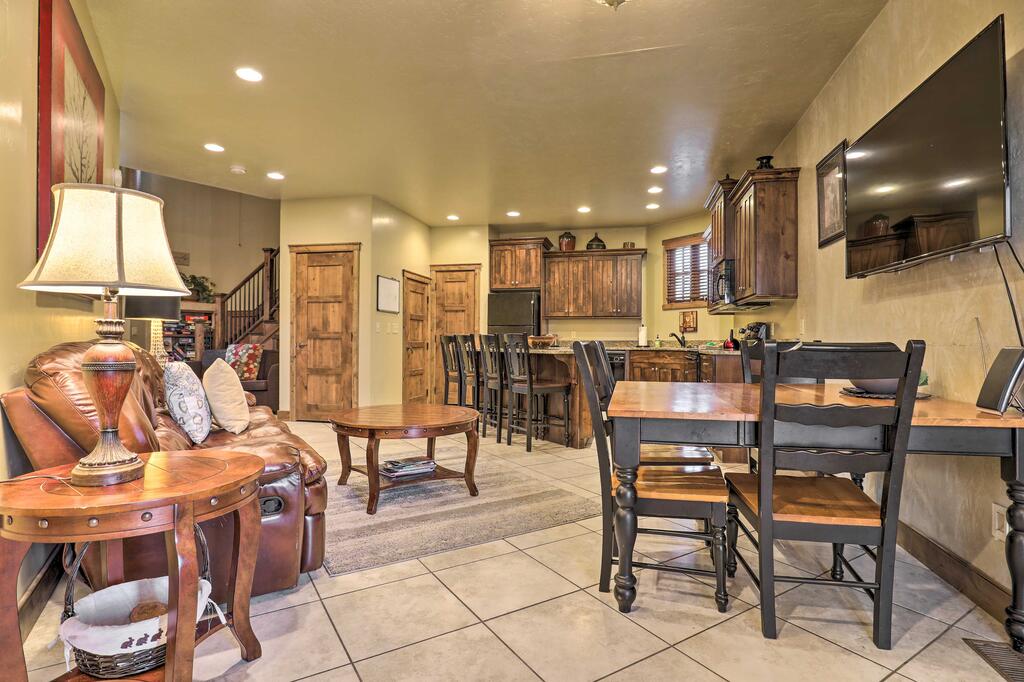 Luxe Cedar City Getaway - 32 Mi To Brian Head! - thumb 2