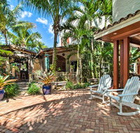 Luxe Home with Backyard Paradise 1Mi to Beach - Accommodation Rooms