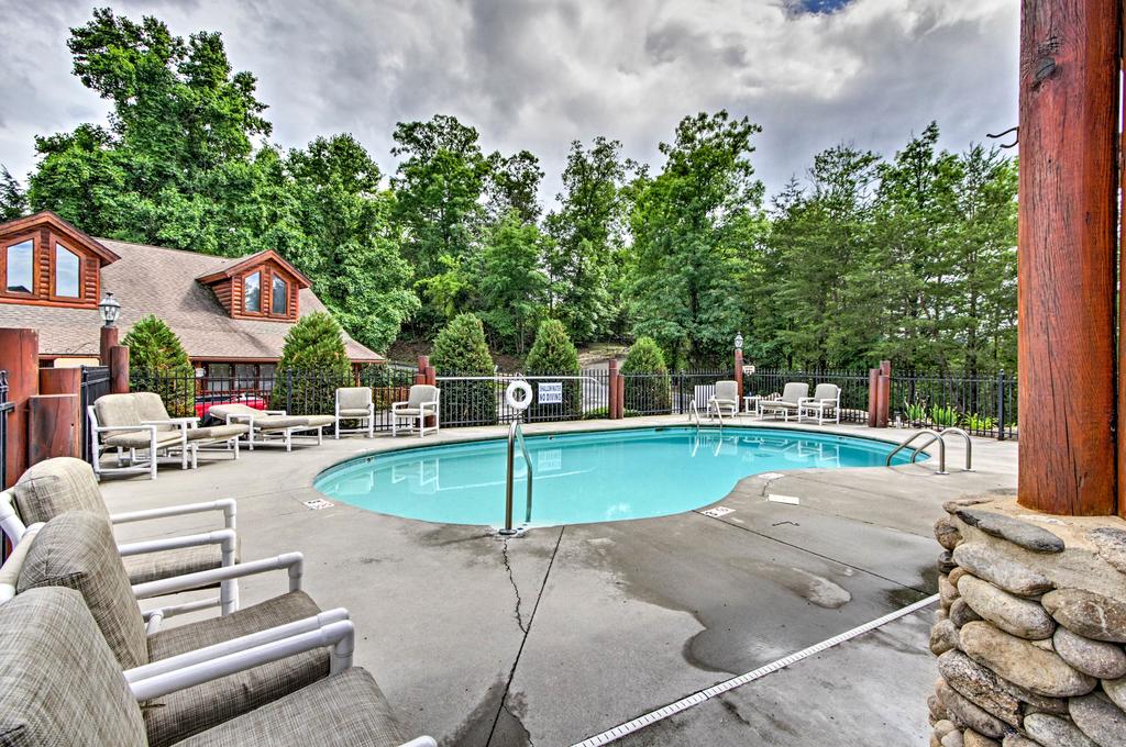 Luxe Pigeon Forge Condo With Resort Pools & Hot Tubs - thumb 2