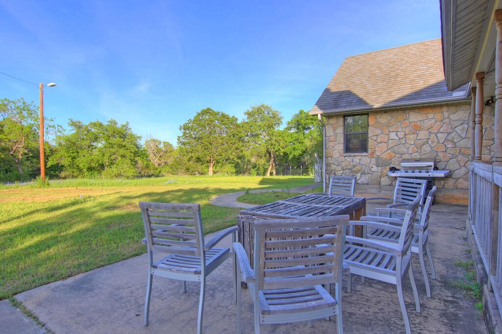 Mary Millsap Vacation House On Heart Of Texas 55 Acre Ranch - thumb 2
