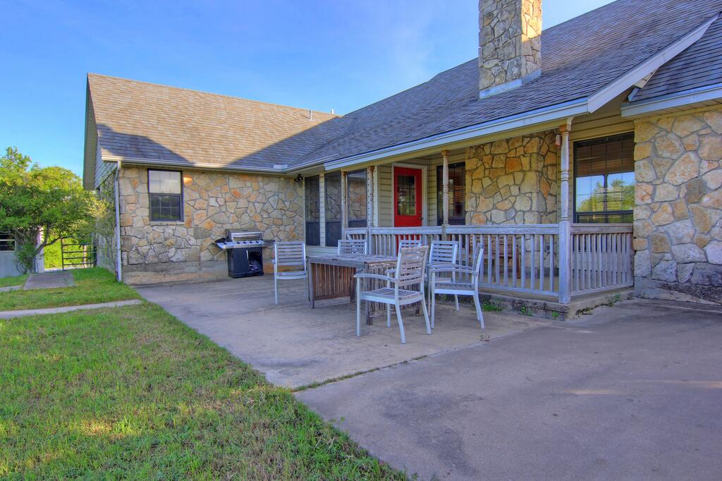 Mary Millsap Vacation House On Heart Of Texas 55 Acre Ranch - thumb 1