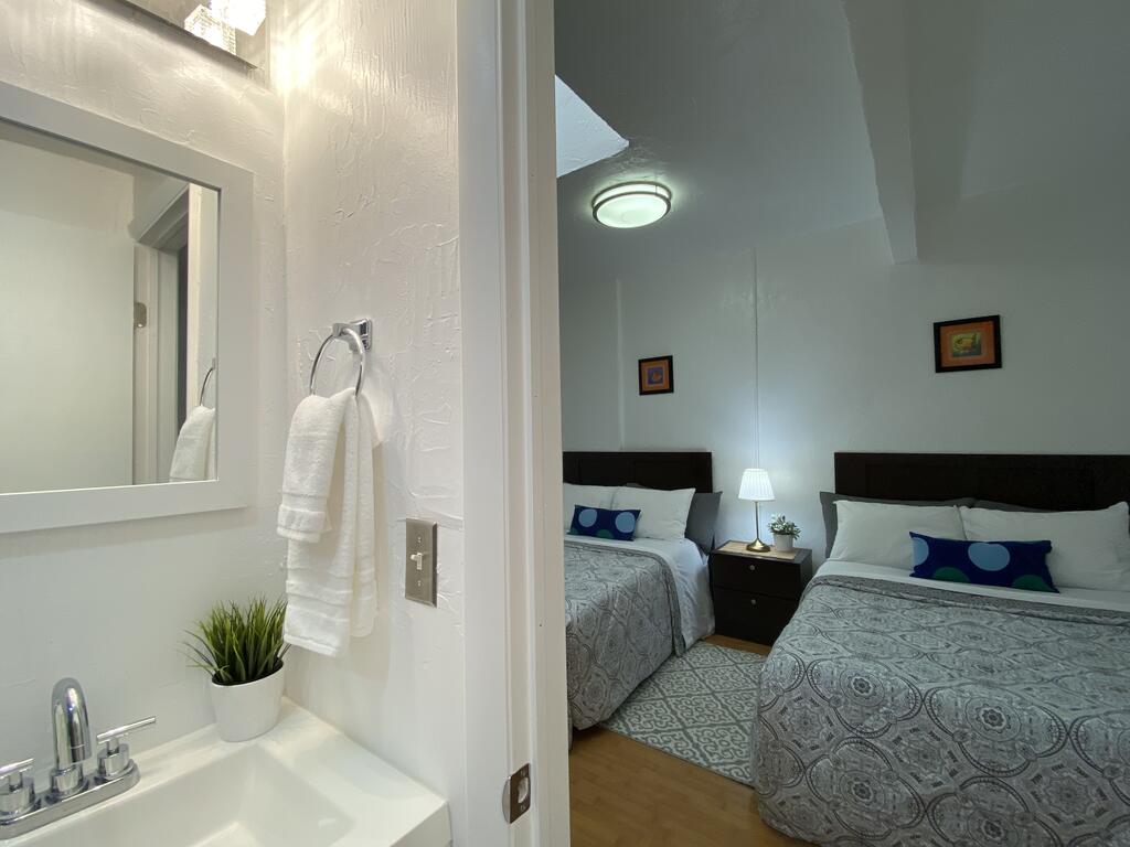 Miami Beach Rooms B&B - thumb 1