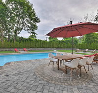 Modern Hampton Bays House with Pool and Bay Rights - Accommodation Rooms