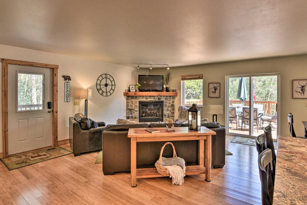 Moose Creek Lodge With Hot Tub - Hike, Bike, Ski - thumb 2