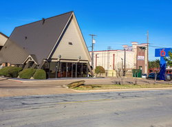 Motel 6-Arlington, TX - UTA