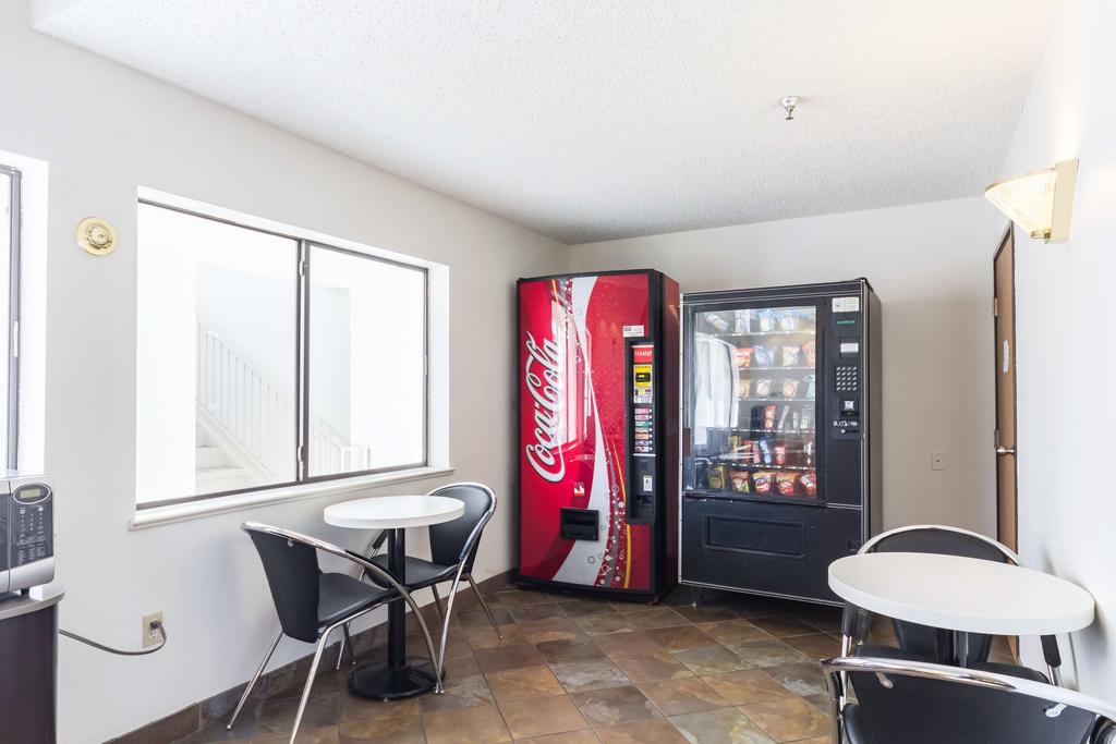 Motel 6-Junction, TX - thumb 3