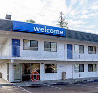 Motel 6-Porterville CA - Accommodation Rooms