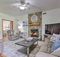 Mountain Air Condo in the Blue Ridge Mtns! - Accommodation Rooms