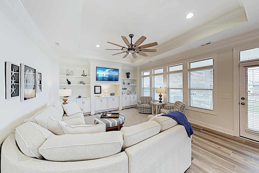 New Oceanside Estate W/ Private Pool & Elevator Home - thumb 3