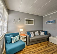 North Wildwood Condo with Pool near Boardwalk! - Accommodation Rooms