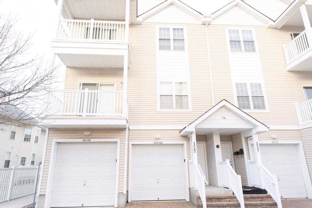 Poplar Ave - thumb 0