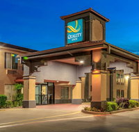 Quality Inn - Accommodation Rooms