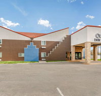 Quality Inn  Suites Vacaville - Accommodation Rooms