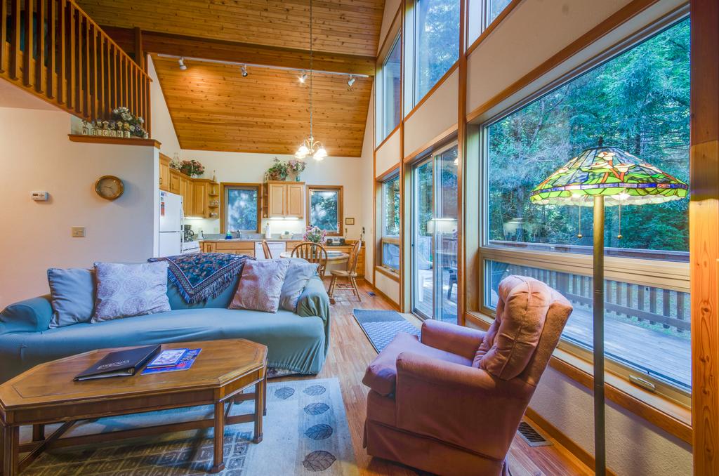 Redwood Rest - thumb 2