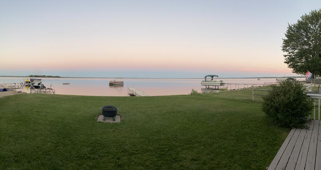 Reel Em' Inn - thumb 1