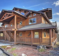 Resort Home with 2 Kayaks - Walk to Table Rock Lake - Accommodation Rooms