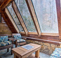 Riverside Cabin with Deck by Hiking Trails & Fishing - Accommodation Rooms