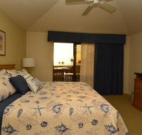 Romantic Getaway to Seascape Villa - Accommodation Rooms