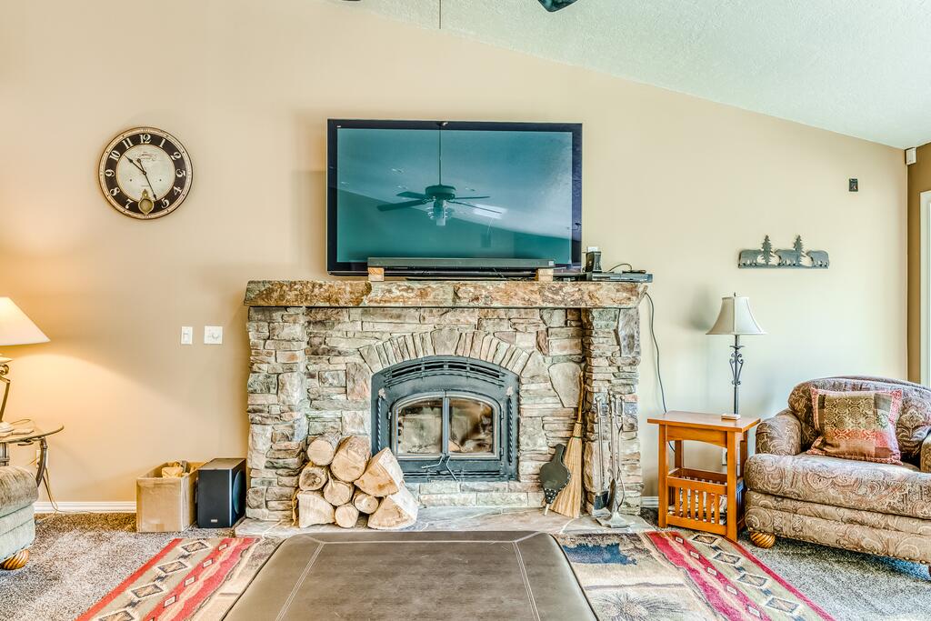 Sandy River Villa - thumb 2