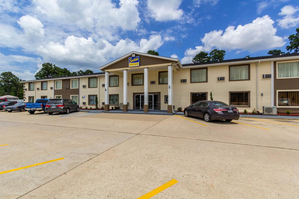 Scottish Inn And Suites Tomball - thumb 1