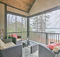 Seneca Home with Porch  Private Dock on Lake Keowee - Accommodation Rooms