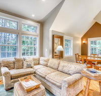 Serene Redwood Retreat - Accommodation Rooms