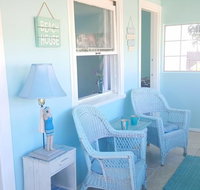 Short walk to beach 3 br 2 bath restored 1935 home - Accommodation Rooms