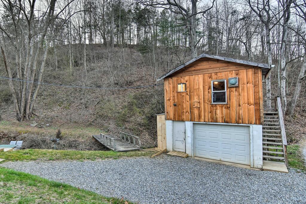 Solo Adventure And Couple's Retreat By Asheville! - thumb 2