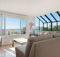 Spacious Hollywood Beach Stunner - Accommodation Rooms