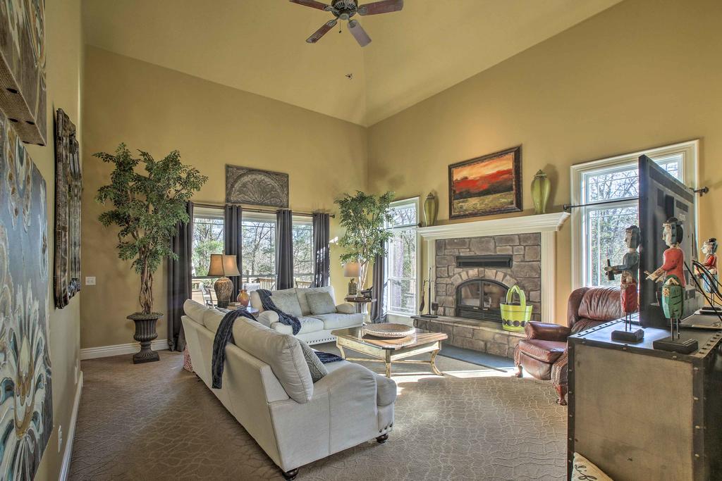 Springdale House With Deck, Fire Pit & Playset! - thumb 0