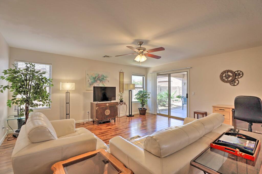 Suburban Abode With Patio, 4Mi To Golf & Parks! - thumb 3