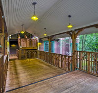 Superb Mountain Air Condo with Views, Near Asheville! - Accommodation Rooms