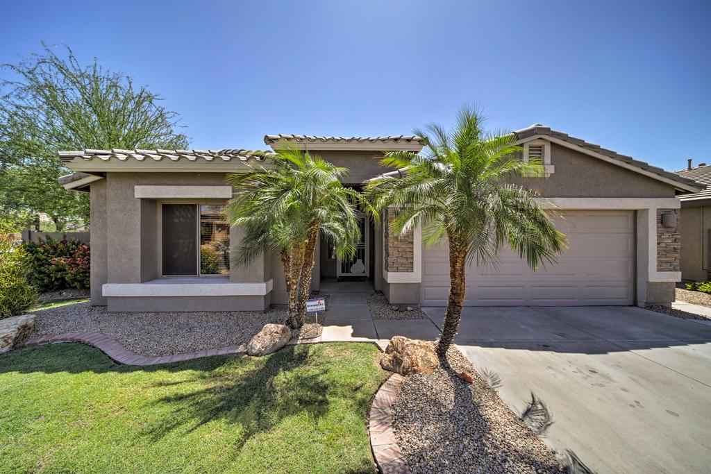 Surprise Family House With Resort-Style Yard And Pool! - thumb 2