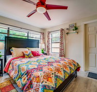 The Hainsley at 1811 Dixie - Accommodation Rooms