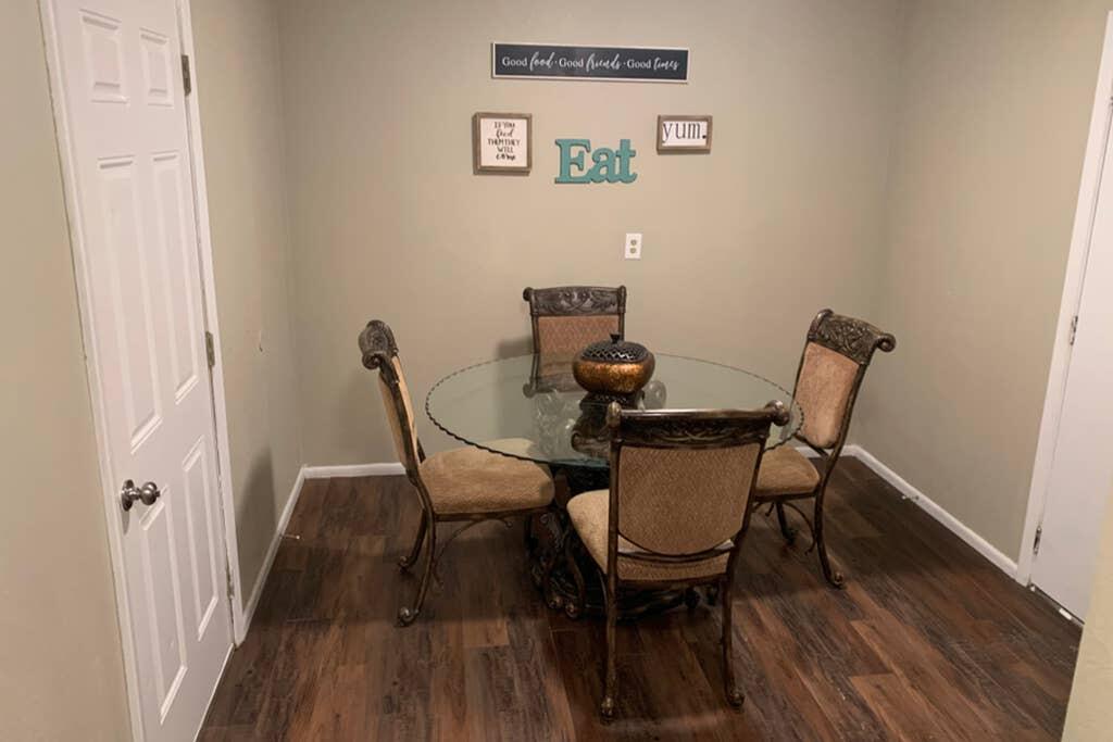 The Retreat - Executive Or Vacation Rental Home - thumb 1