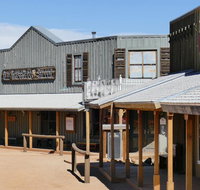 Tombstone Monument Guest Ranch - Accommodation Rooms