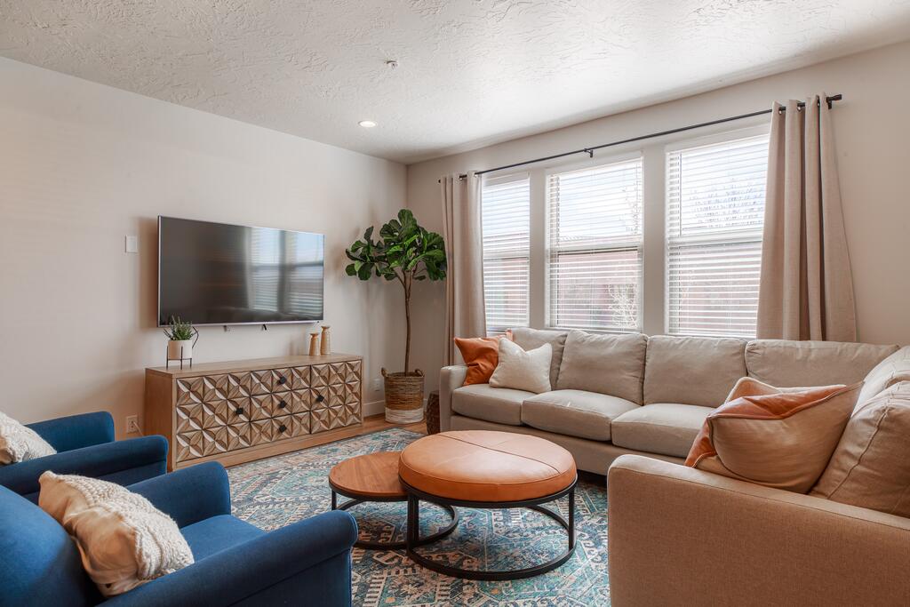 Town Center - thumb 1