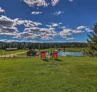 Trego Resort -Style Cabin with LakeTrails and 40 Acres - Accommodation Rooms