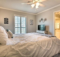 Upscale House with Pool - By Historic Route 66 - Accommodation Rooms