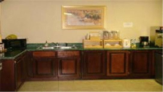 Wadley Inn - thumb 2