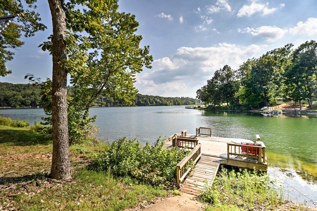 Waterfront Home On Lake Sherwood With Dock And Deck! - thumb 2